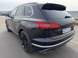 Volkswagen Touareg 3.0 TDI*Atmosphere*PAN*MATR*LUFT*360*VOL - gebrauchte VW Pickups