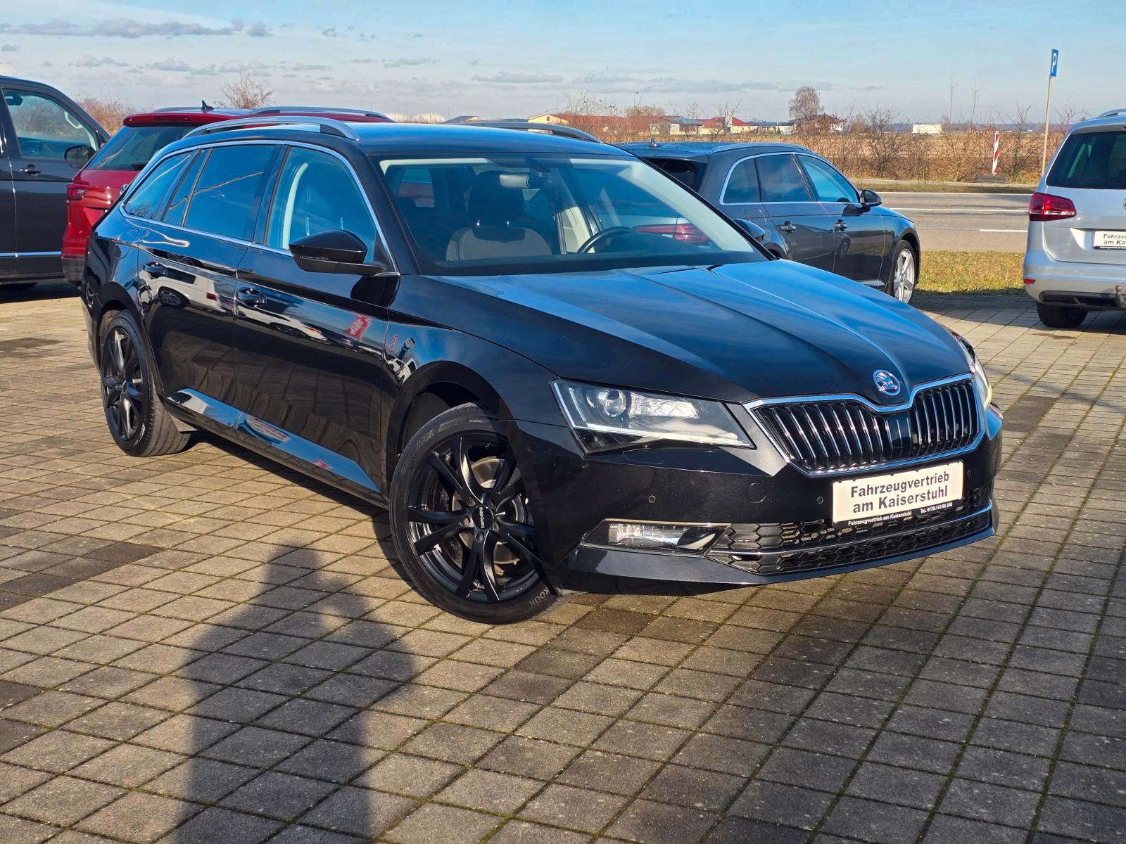 Skoda Superb Combi Style ACC LED AHK 4xSHZ