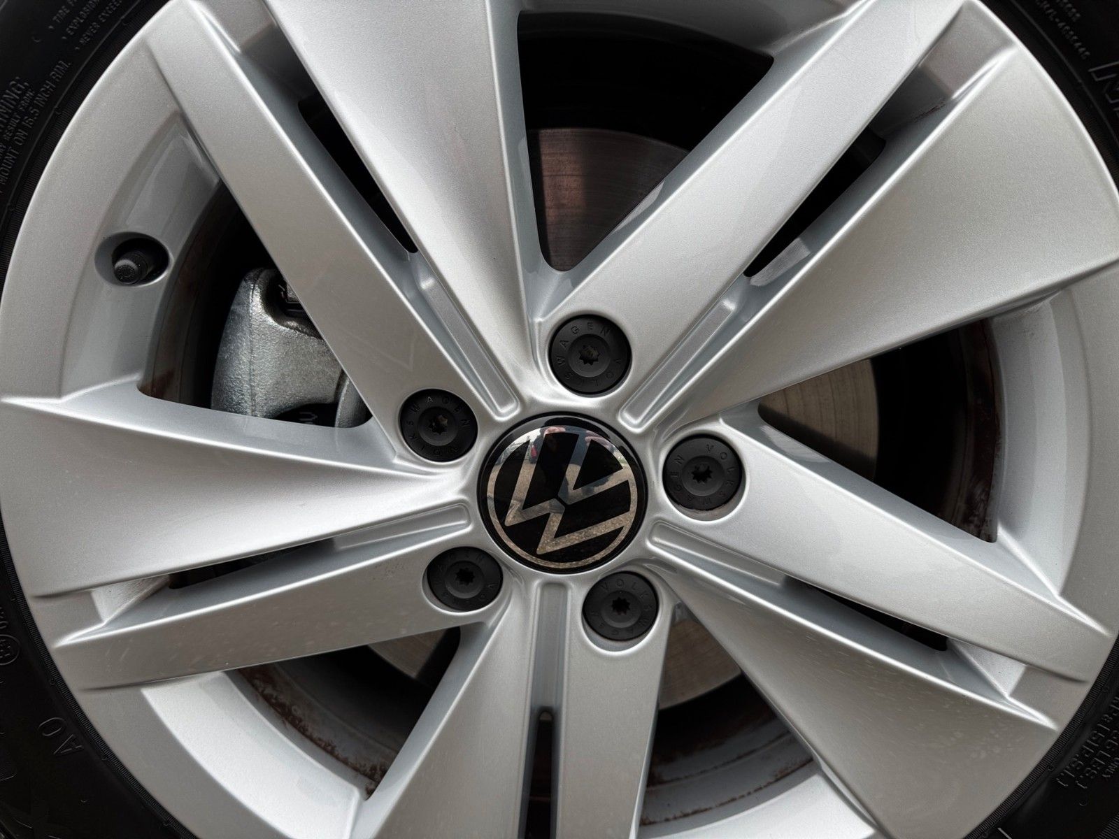 Fahrzeugabbildung Volkswagen Golf VIII Lim. 1.5 TSI Life