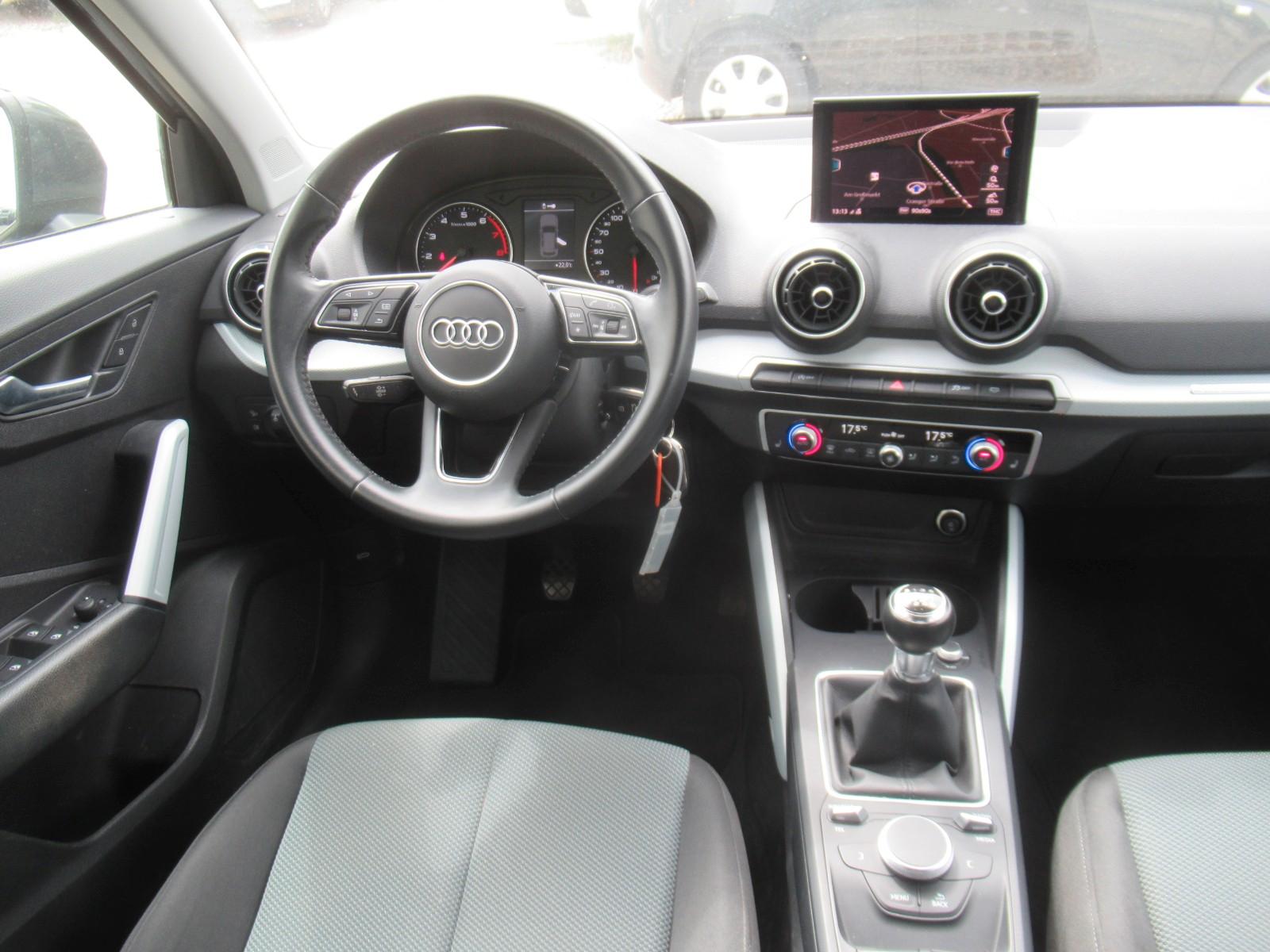 Audi Q2 30 TFSI design S-LINE-NAVI MMI-LED-AHK-SHZ-2., миниатюра 23