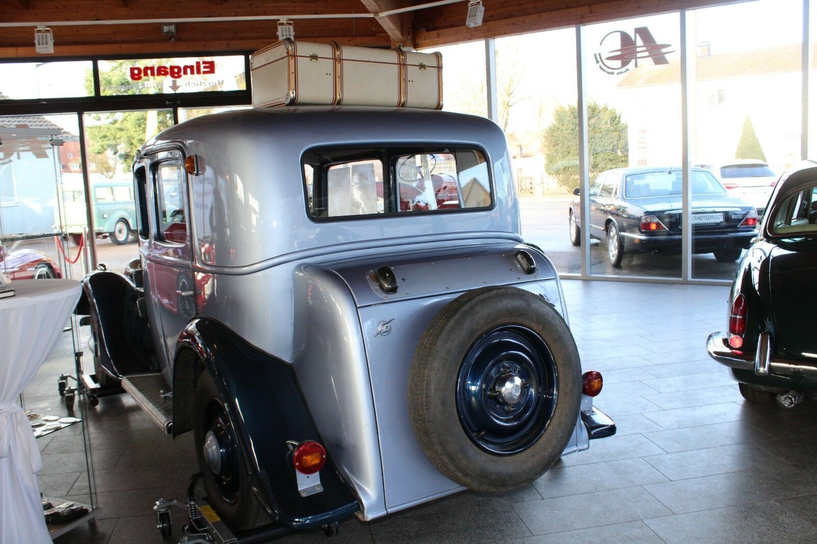 Peugeot Rarität  201 BR 3 Limousine 4 Türen!