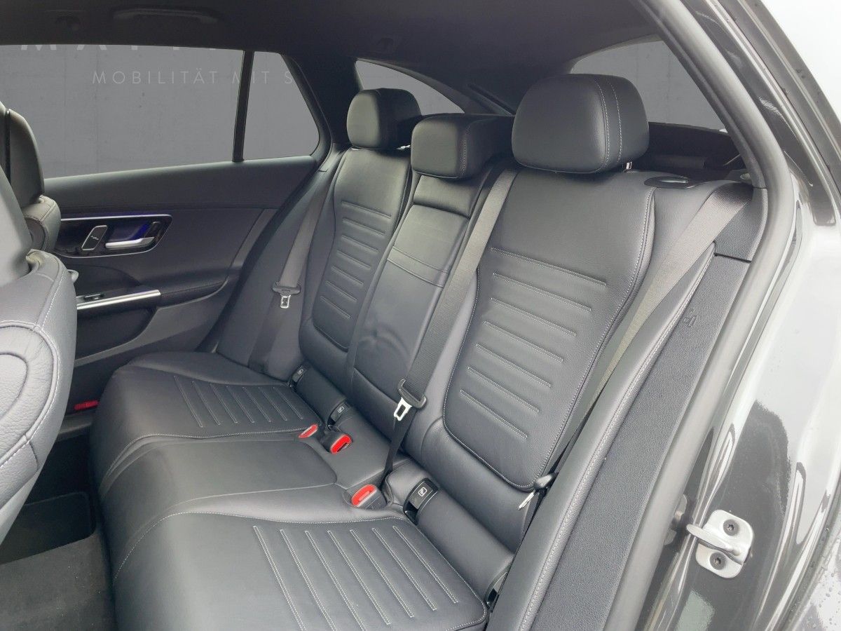 Fahrzeugabbildung Mercedes-Benz C 220 d 4M T-Modell AMG/Night/Pano/360°/AHK