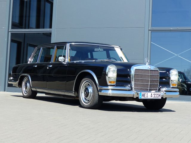 MERCEDES-BENZ 600
