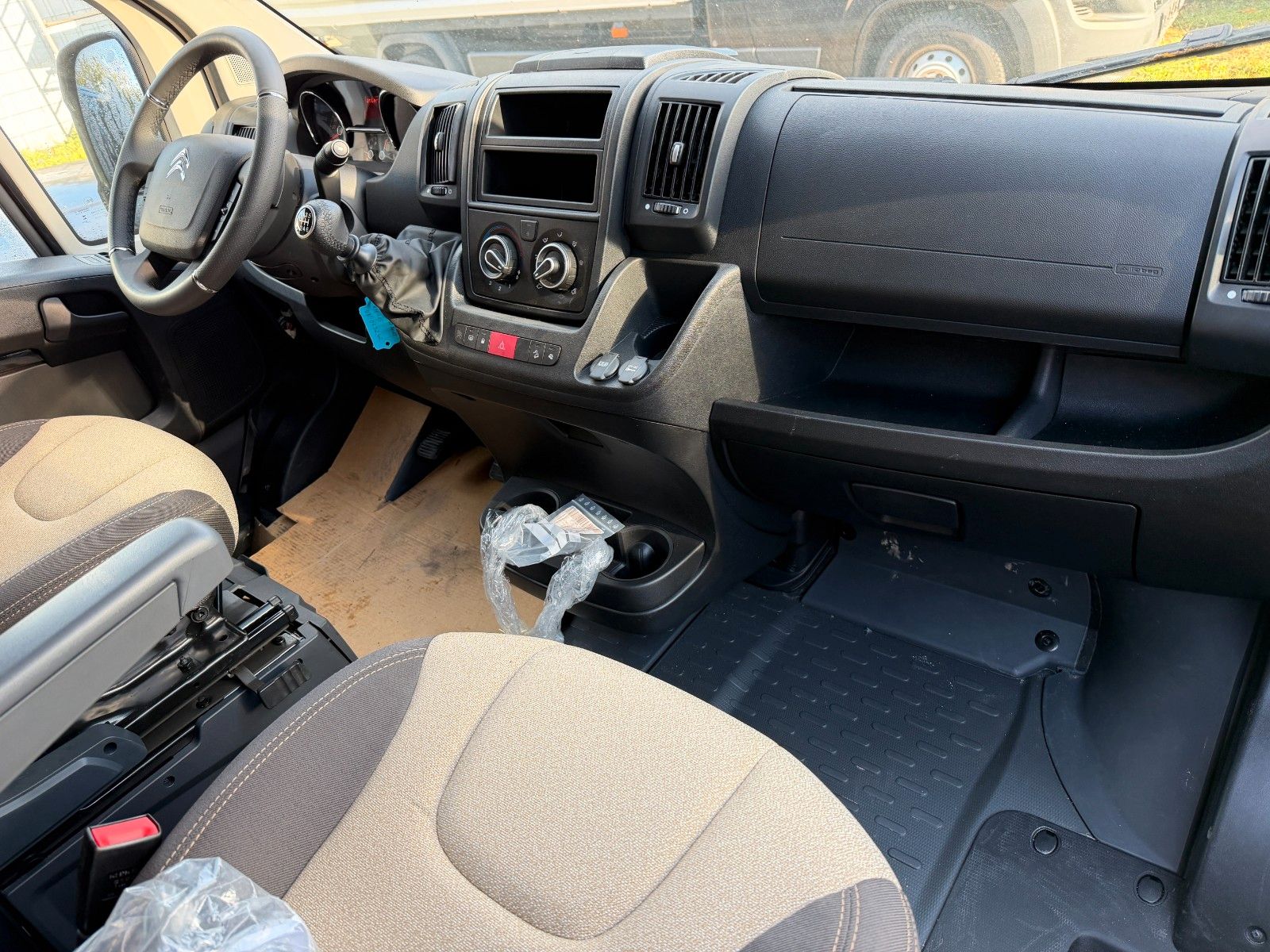 CITROEN Jumper Kastenwagen L3H2 – Ansicht 16