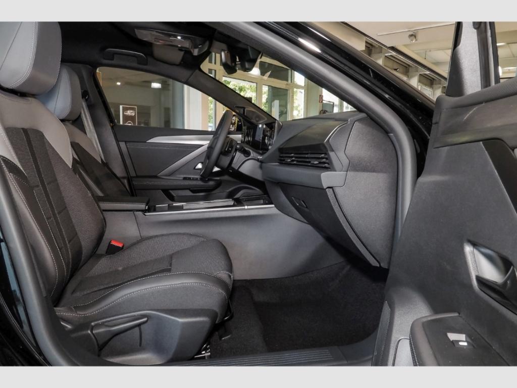 Opel Astra Electric L GS Sports Tourer Facelift