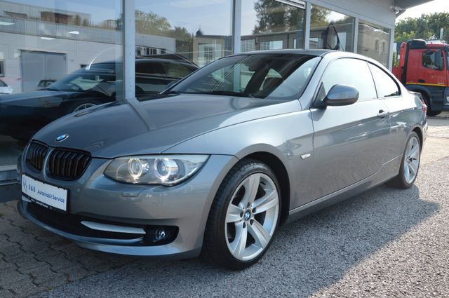 BMW 320d Coupe*AUTOMATIK*LEDER*PDC*XENON*