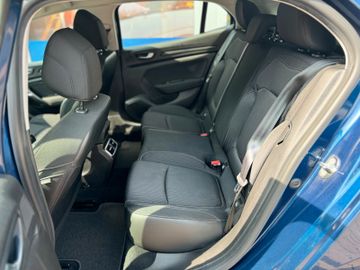 Bild 19 Renault Megane IV *Berline*