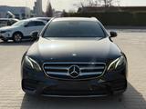 Mercedes-Benz E 220 d E T-Modell Auto.Amg*AHK*Kamera*LED* - Mercedes-Benz AMG