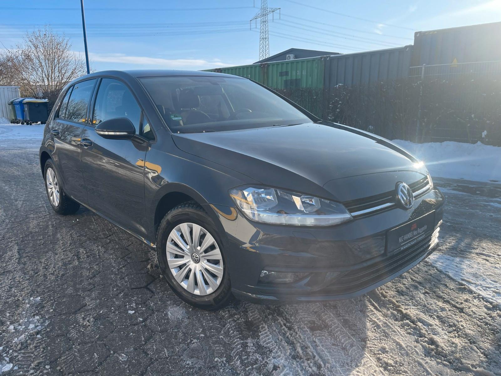 Volkswagen Golf VII Lim. Trendline BMT/Start-Stopp/TÜV/PDC/
