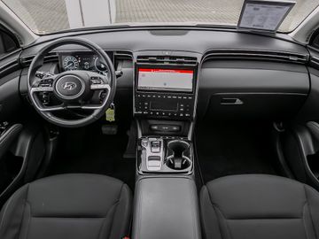 Hyundai Tucson 1.6 T-GDI NX4 Basis 4WD Autom Navi Kamera