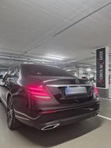 Mercedes-Benz E 220 d Autom. - - Mercedes-Benz E 220 Gebrauchtwagen in Frankfurt