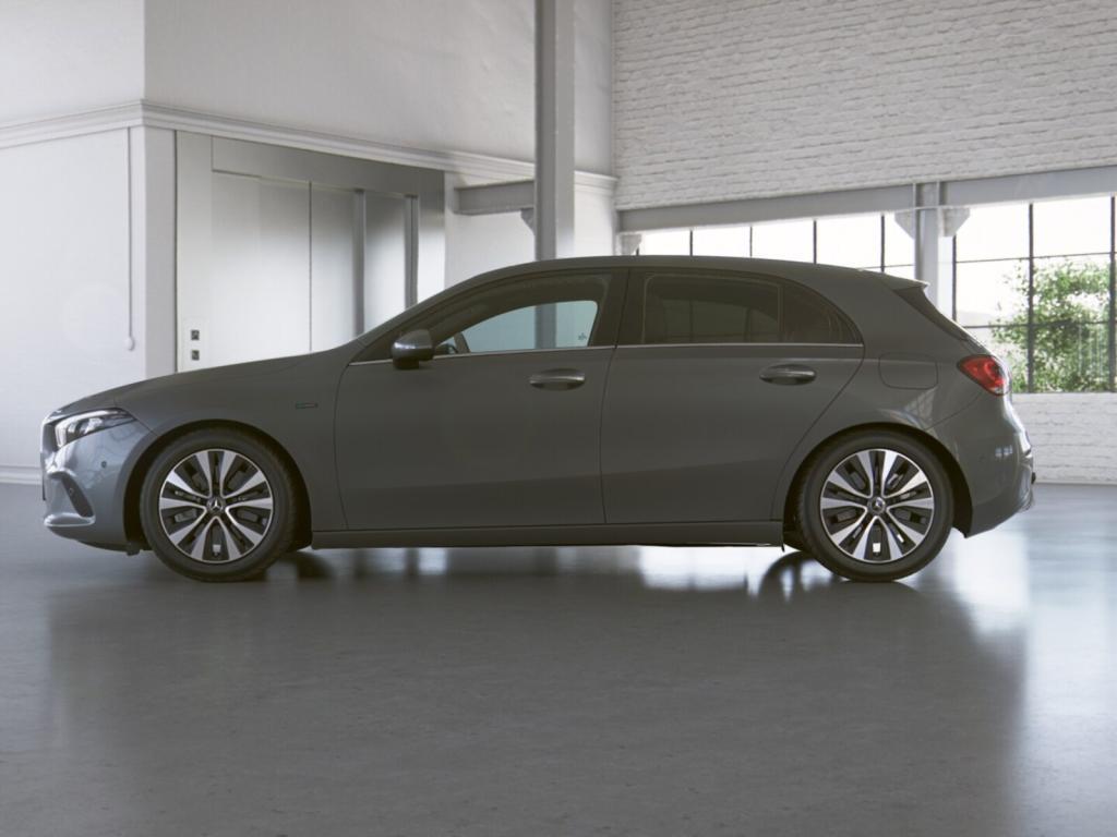 Mercedes-Benz A 250 e Style AHK+TOTWINKEL+MEMORY+CARPLAY+17"