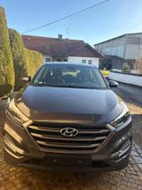 Hyundai Tucson - Hyundai TUCSON: Hyunda