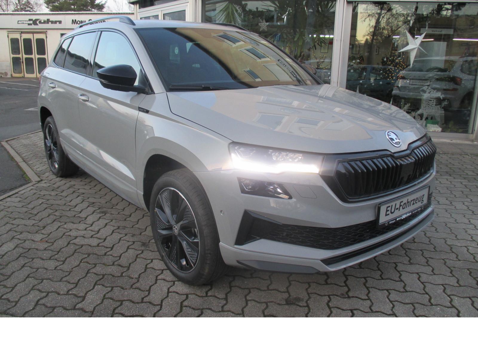 Skoda Karoq Sportline1,5TSI DSG Nav/ 360*/ AHK/ Side/ 