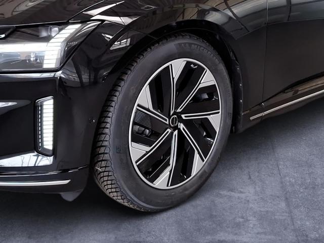 Volvo ES90 Ultra Single Motor Extended Range B&W Pilot
