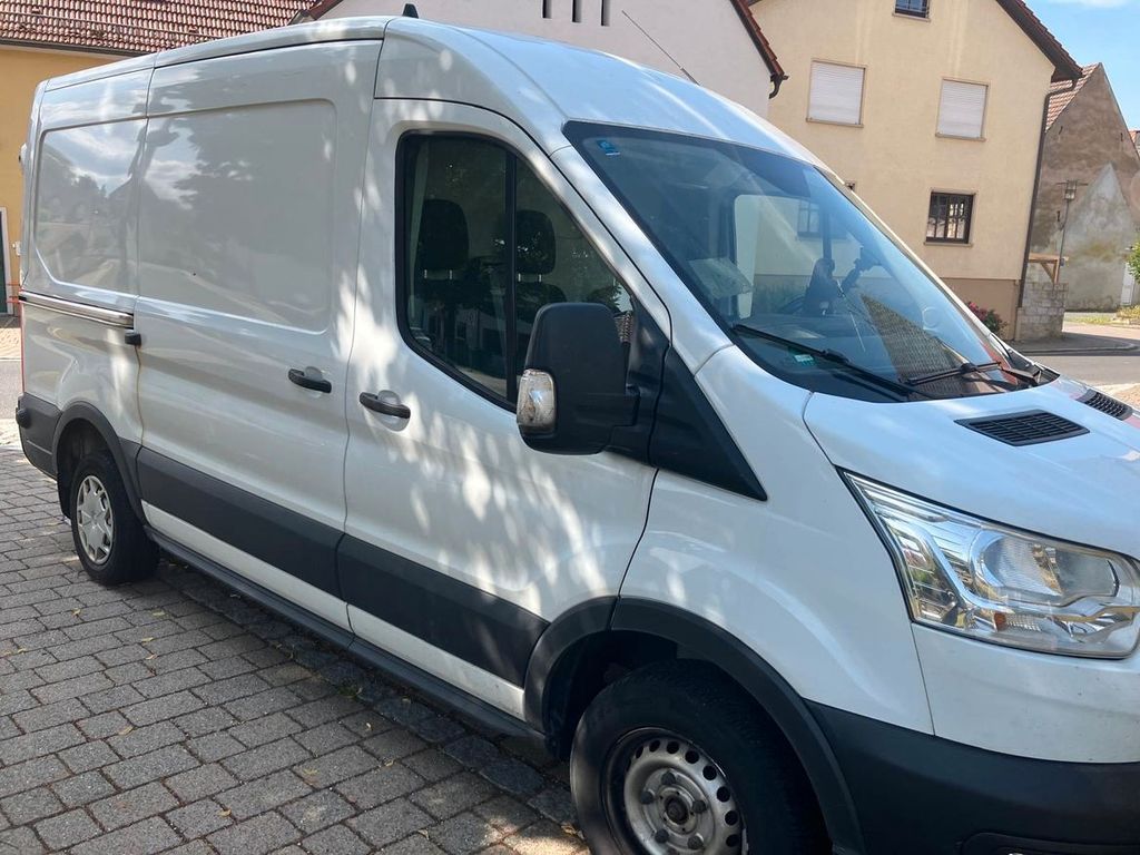 Image of Ford Transit