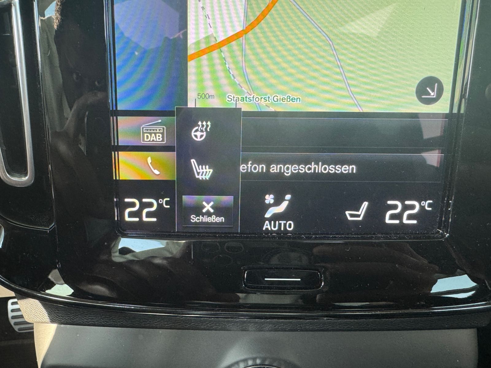 Fahrzeugabbildung Volvo XC40 R Design 2WD PANO LED NAVI SHZ