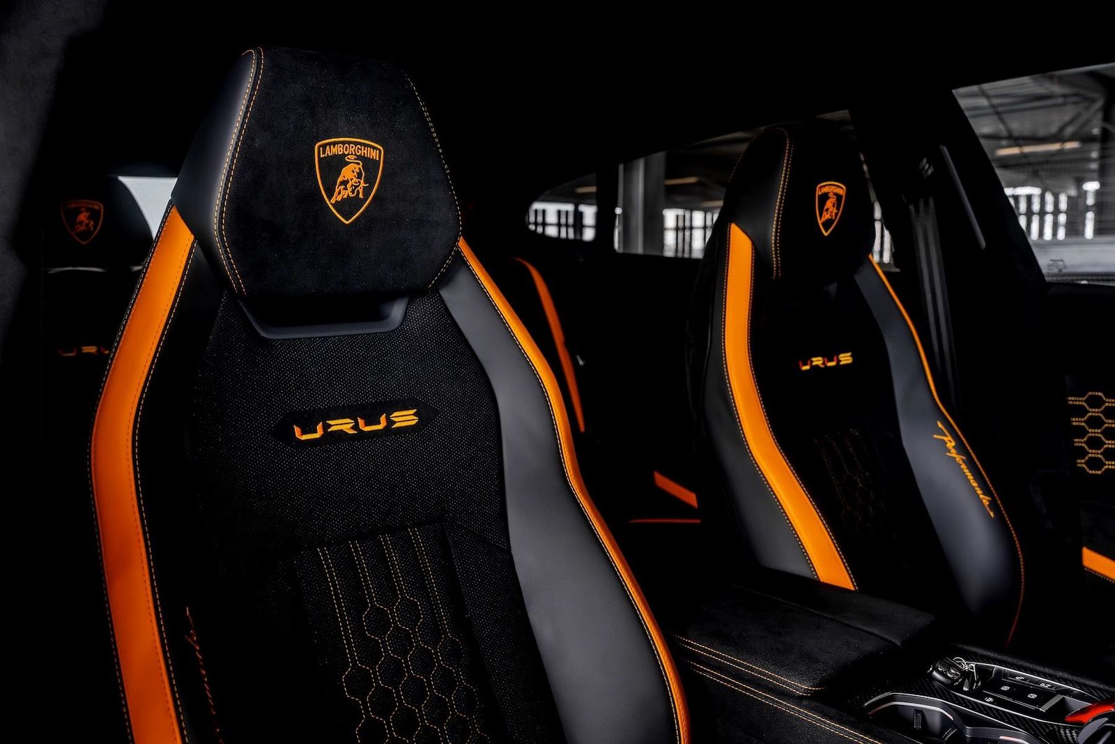 Fahrzeugabbildung Lamborghini Urus PERFORMANTE |ADAS+|B&O|CARBON|AKRAPOVIC|PPF