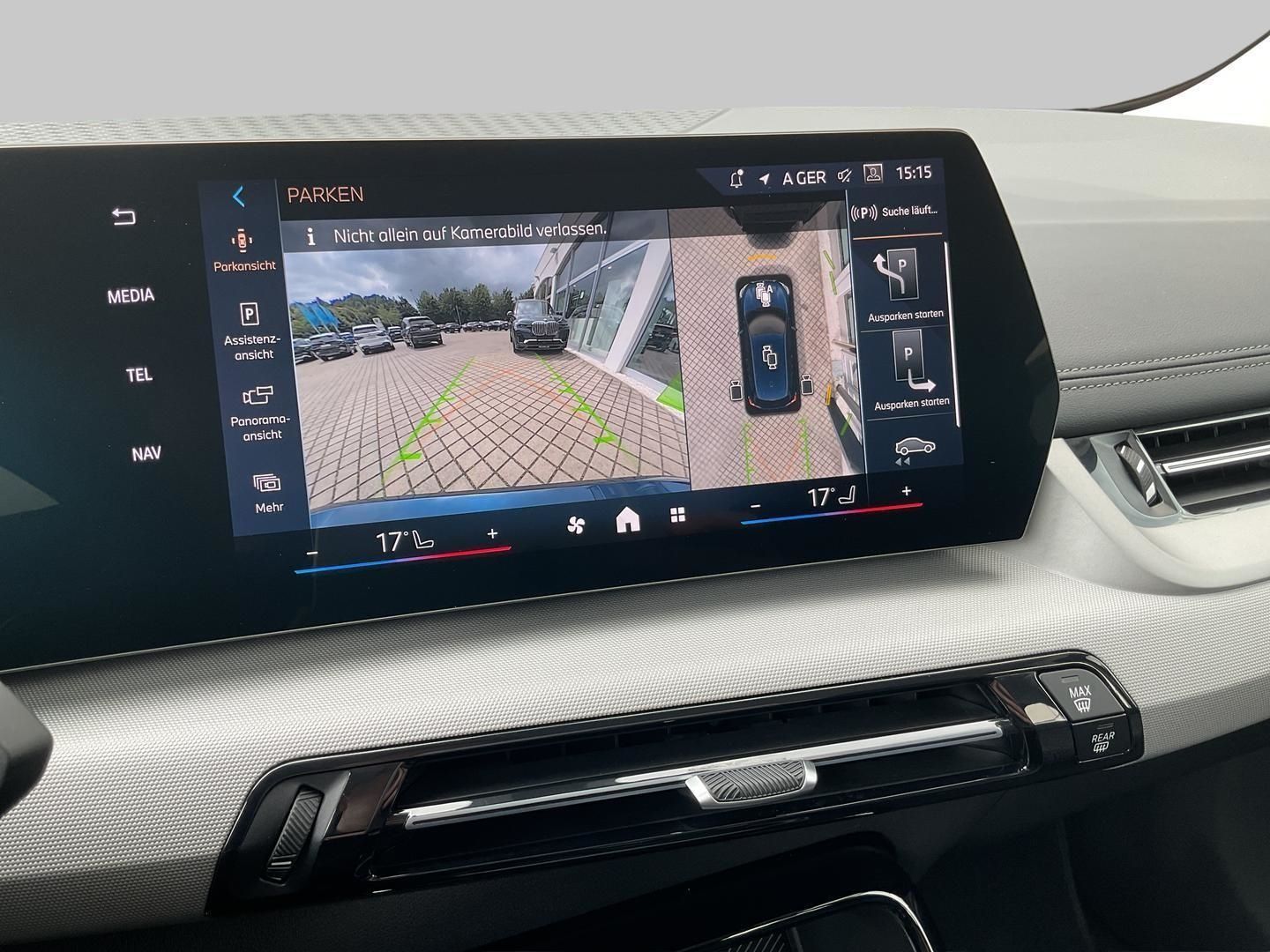 BMW 220 Active Tourer - Bild 11