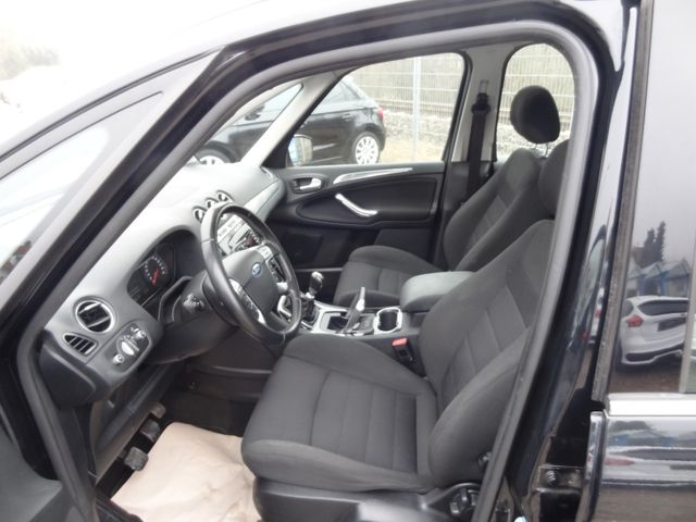Fahrzeugabbildung Ford Galaxy Titanium/1.Hand/7-Sitzer/AHK/PDC/Panorama
