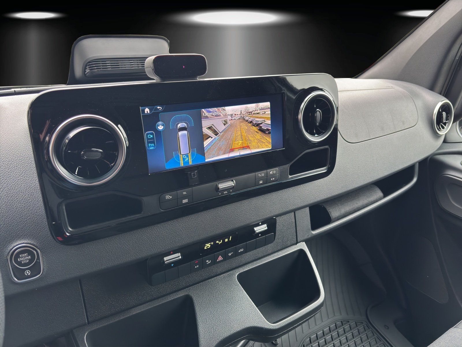 Fahrzeugabbildung Mercedes-Benz Sprinter 315 CDI Kasten PRO Holzfubo AHK RFK RS