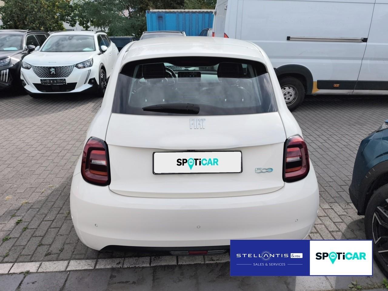 Fiat 500e Base 42 kWh