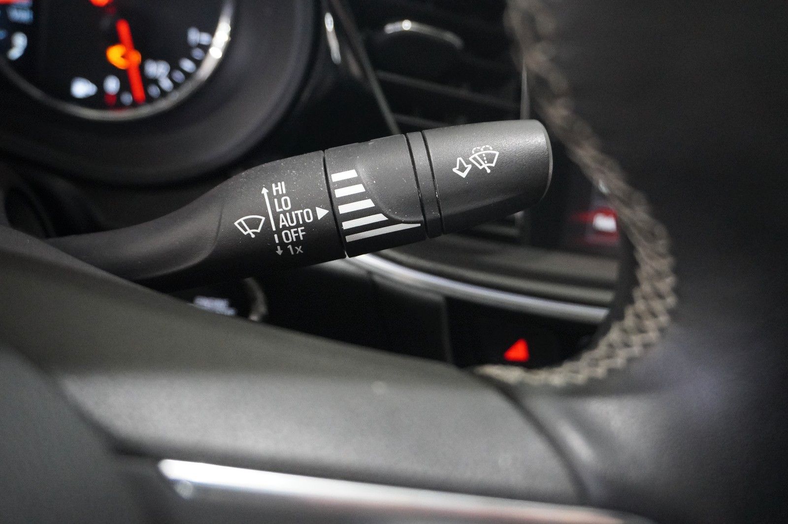 Fahrzeugabbildung Opel Insignia B GS 2.0D DYNAM. NAVI/LED/KAMERA/SH/AHK