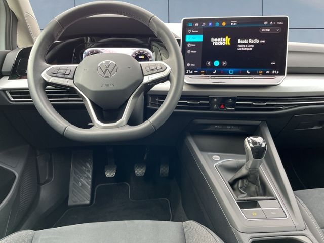 Volkswagen Golf VIII Life 1.5 TSI LED Panoramadach Navi foto 5