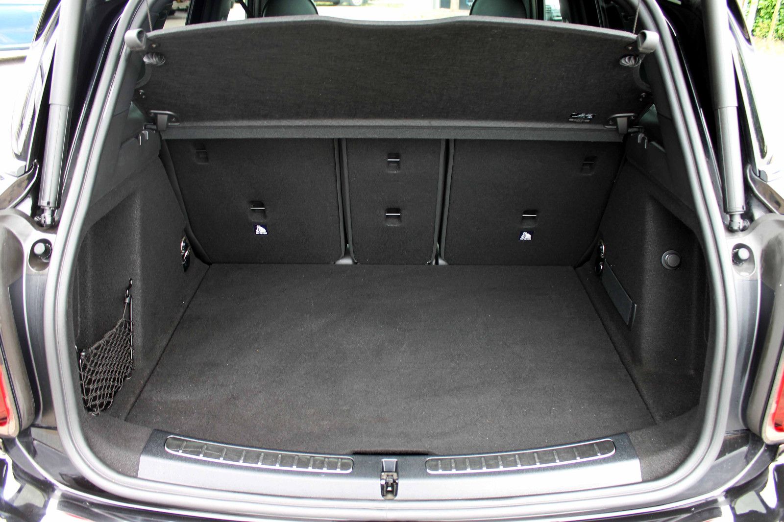 Fahrzeugabbildung MINI Countryman John Cooper Works ALL4 ACC PANO HUD