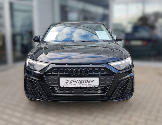 A1 Sportback S line 25 TFSI S tro +1000,- Tanken