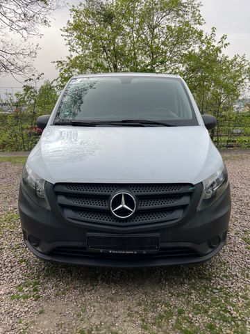 Mercedes-Benz Vito Kasten 111/114 CDI FWD lang Klima,AHK,TEMPO