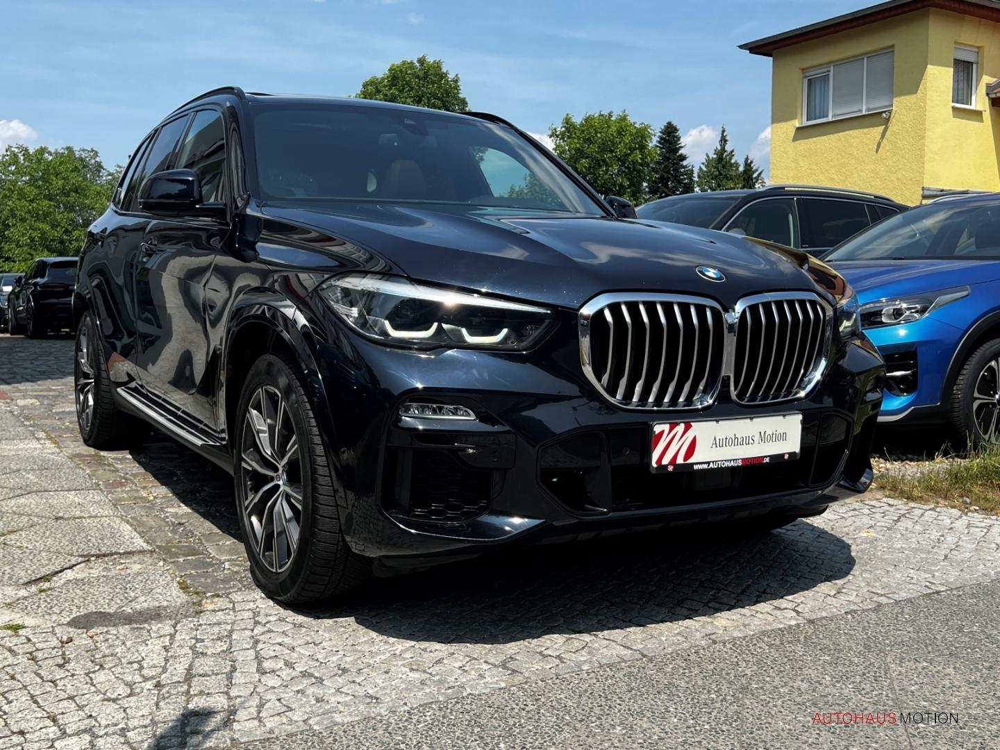 BMW X5 xDrive 30 d M Sport LED PANO KAMERA HUD AMBIE