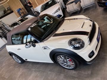 MINI John Cooper Works Cabrio JCW*NAVI*LEDER*XENON*