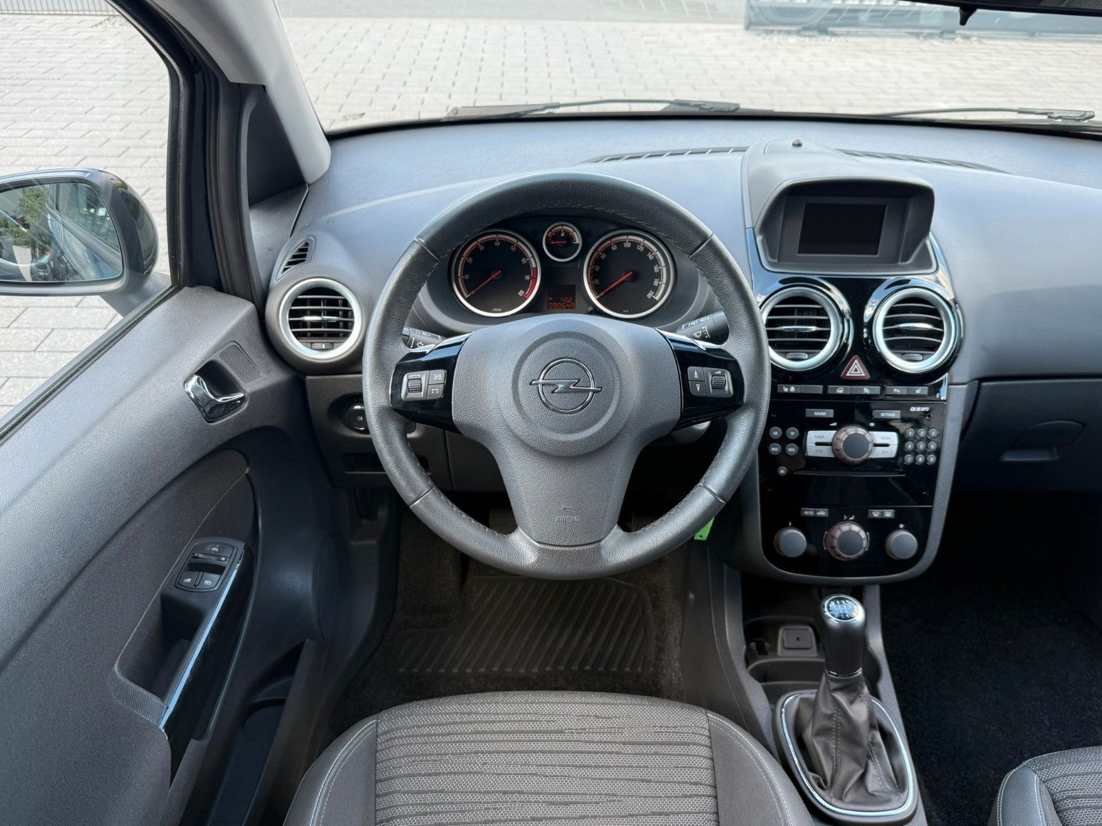 Fahrzeugabbildung Opel Corsa D Energy,Klima,ZV,Sitz+Lenkr-Heiz.