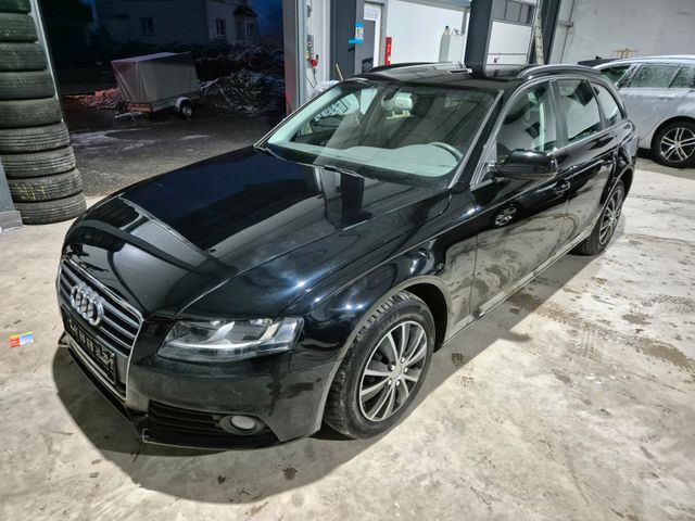 Audi A4 Avant Ambition