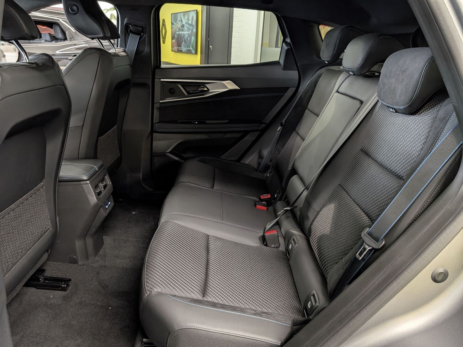 RENAULT Austral Esprit Alpine Hybrid E-Tech 200 4Control – Bild 6