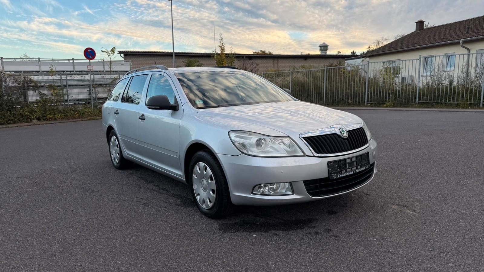 Skoda Octavia 2012 — photo 8