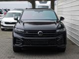 Volkswagen Touareg R-Line 3.0 V6 TDI 4MOTION *Pano*AHK*Head - VW Touareg mit Schiebedach