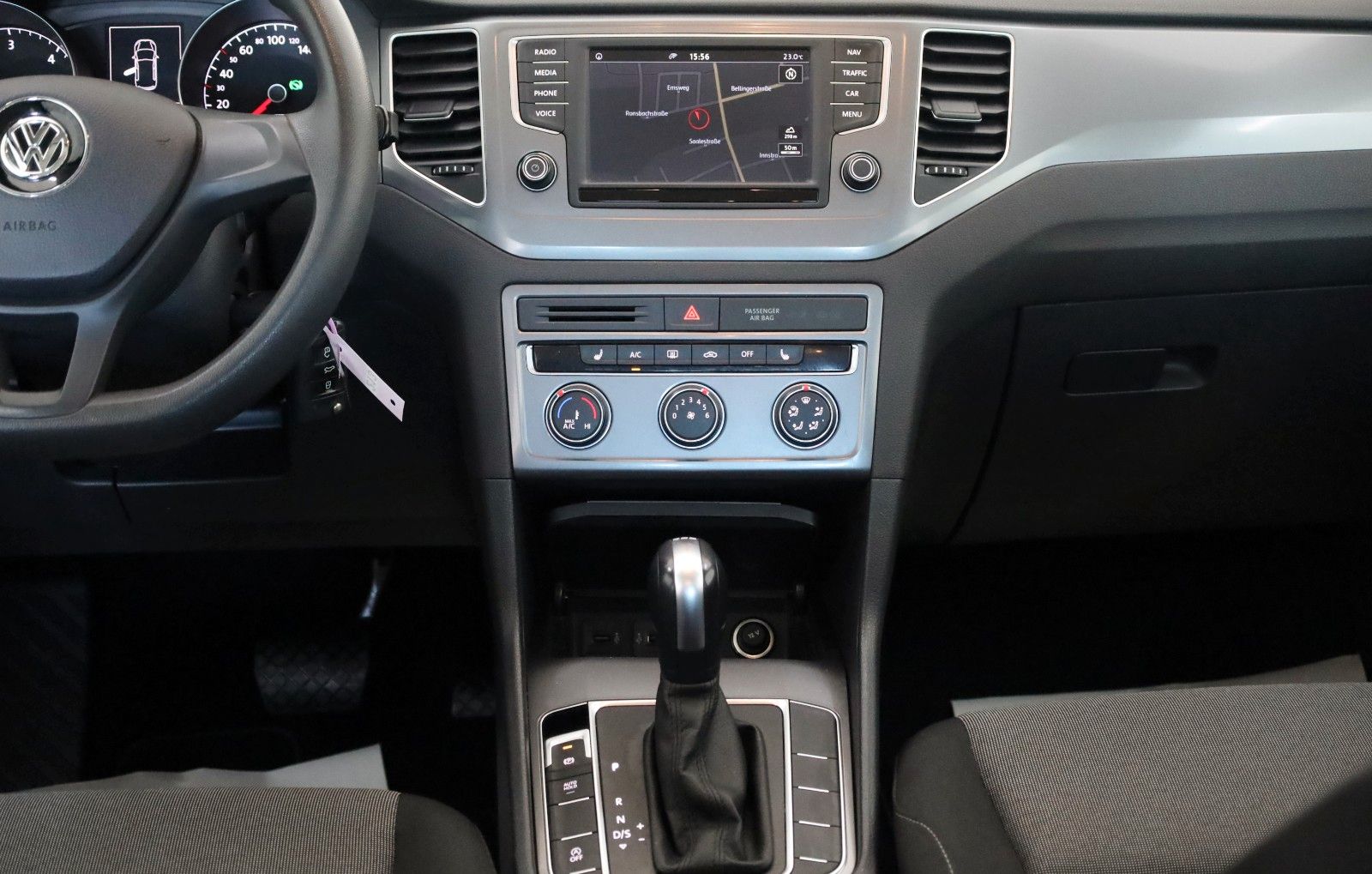 Fahrzeugabbildung Volkswagen Golf Sportsvan VII Trendline Navi,SH,PDC,AHK