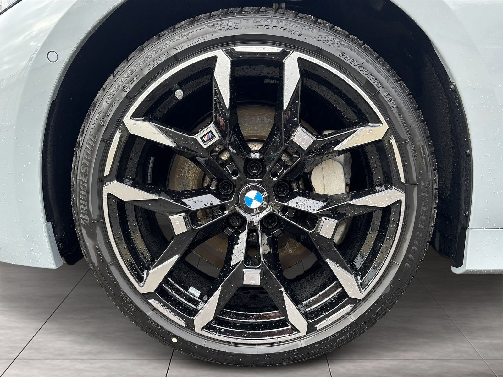 BMW 330 - Bild 7