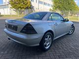 Mercedes-Benz SLK 200 Kompressor/KEIN ROST/LEDER/KLIMA/TÜV NEU - gebrauchte Mercedes-Benz SLK-Klasse aus dem Jahr 2003