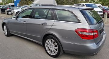 Mercedes E 200 - 7