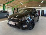 Kia Carens Attract 1,6GDI - Kia Carens: 1.6