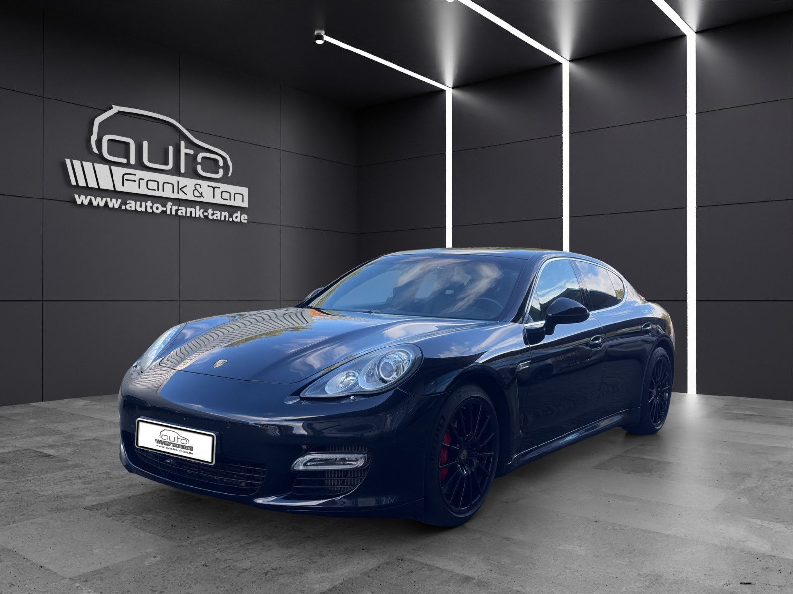 Fahrzeugabbildung Porsche Panamera Turbo/Sport-Chrono/Schiebedach/Memory