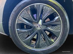 SKODA Karoq 1.5 TSI Sportline DSG Matrix Navi Ahk 18'' SKODA Karoq 1.5 TSI Sportline DSG Matrix Navi Ahk 18''