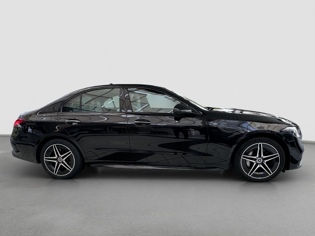 Fahrzeugabbildung Mercedes-Benz C 300 e *AMG*NIGHT*PANO*DISTRO*360°*HUD*MEMORY*