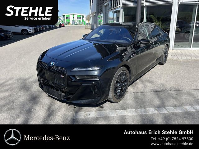 BMW M760