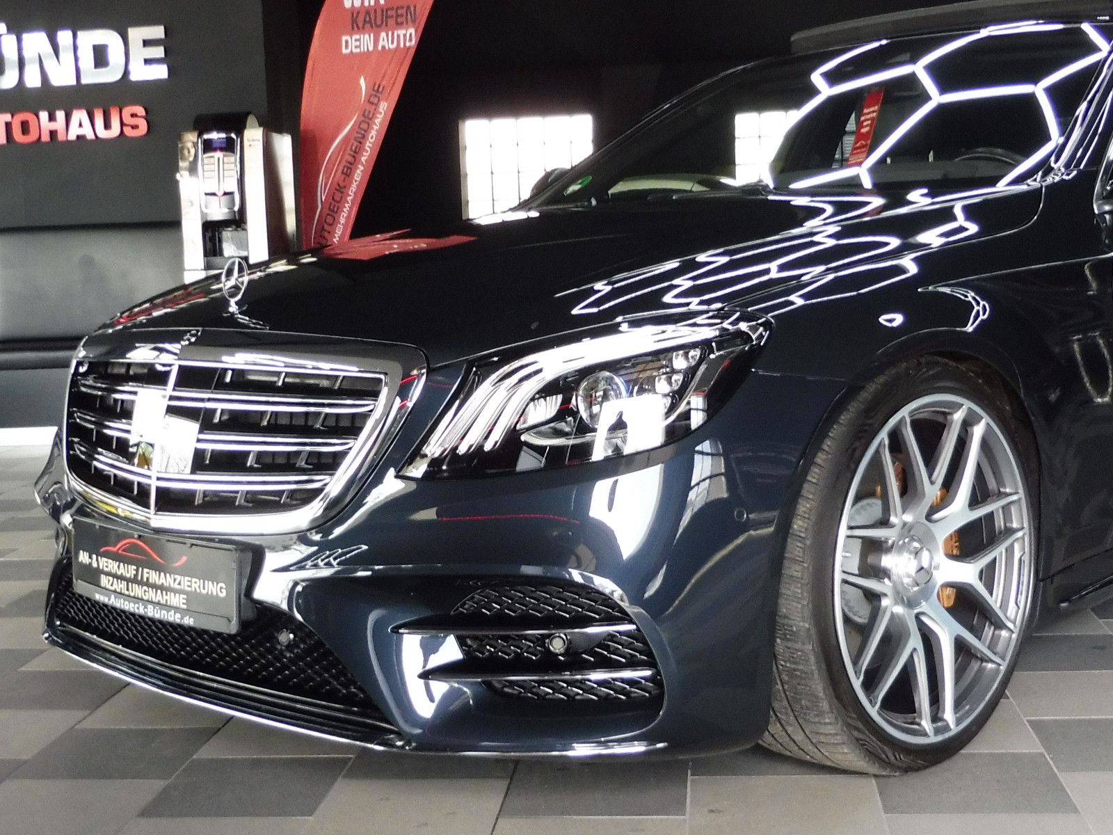 MERCEDES-BENZ S400d L AMG/Burmester/Massage/Fond-Entertainment