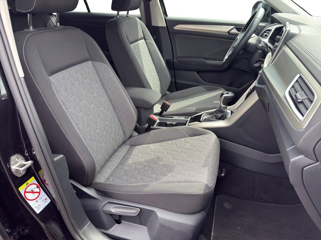Volkswagen T-Roc - Bild 12