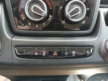 Fotografie 13 des Opel Movano Kasten L2H2 AT Kamera AHK Allwetter